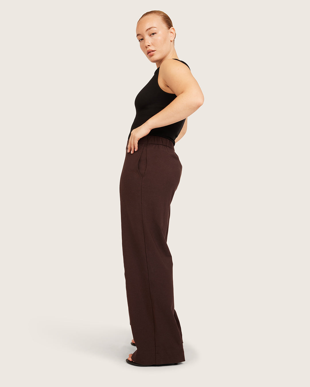 Relaxed Leg Pants - Short - Carob