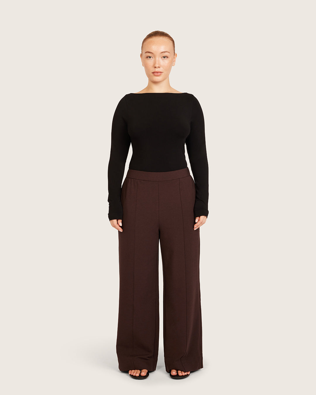 Relaxed Leg Pants - Short - Carob