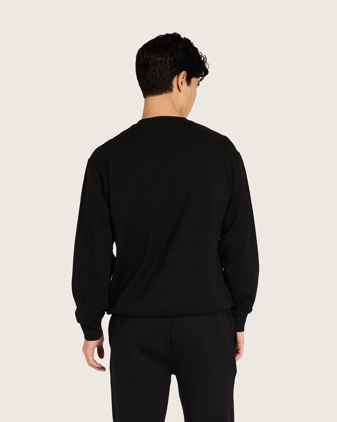 Men's Crew Neck Sweater - Black