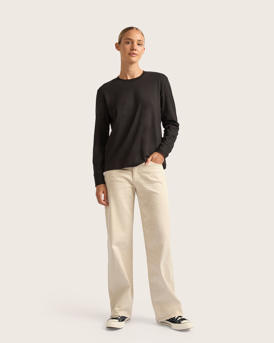 Women's Classic Long Sleeve T-Shirt - Black