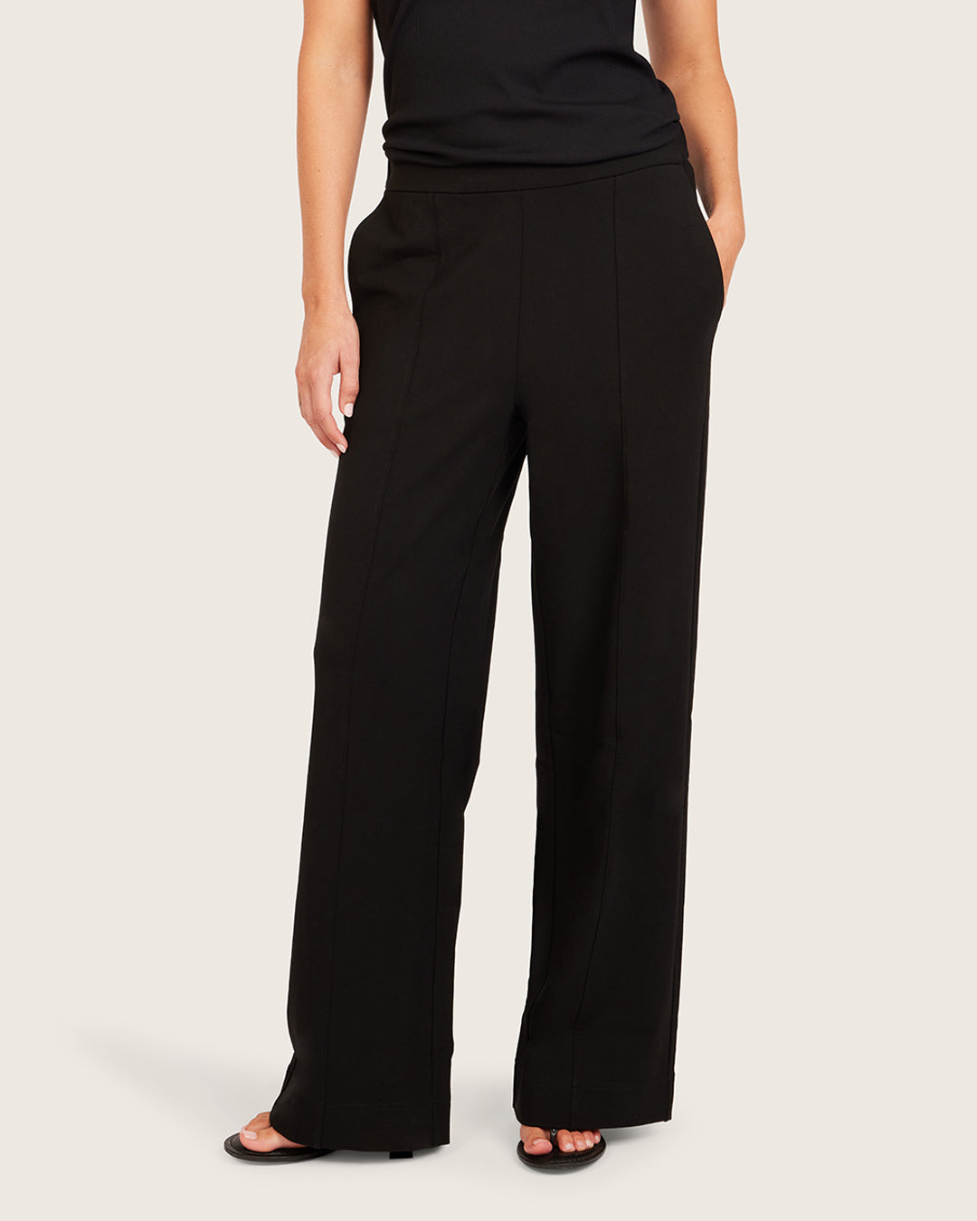 Relaxed Leg Pants - Regular - Black