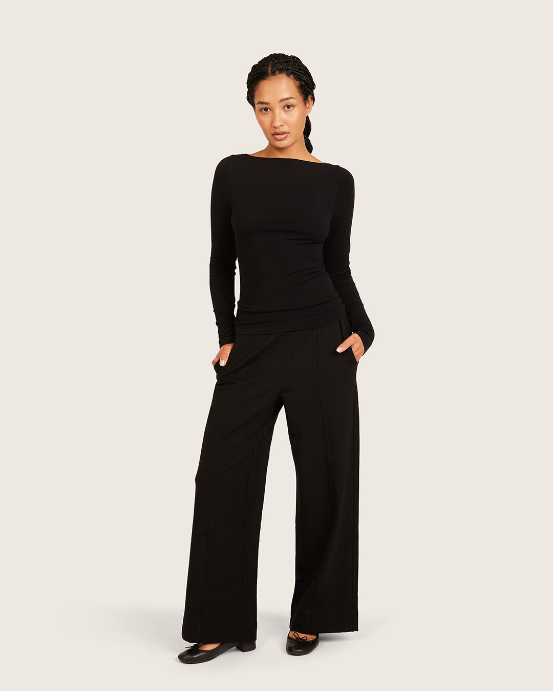 Relaxed Leg Pants - Short - Black