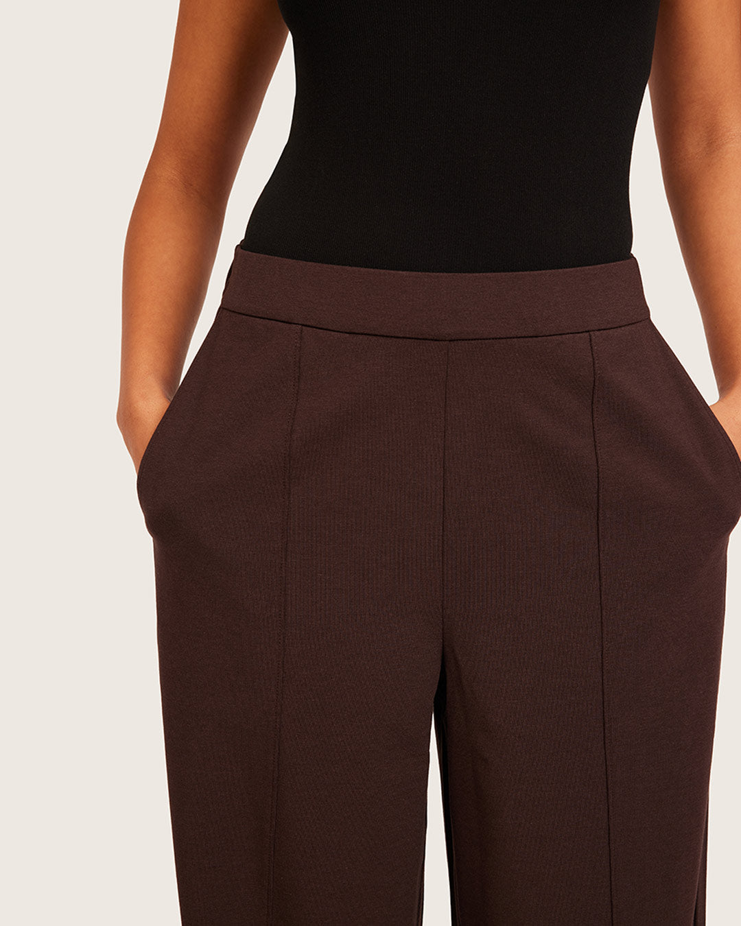 Relaxed Leg Pants - Short - Carob