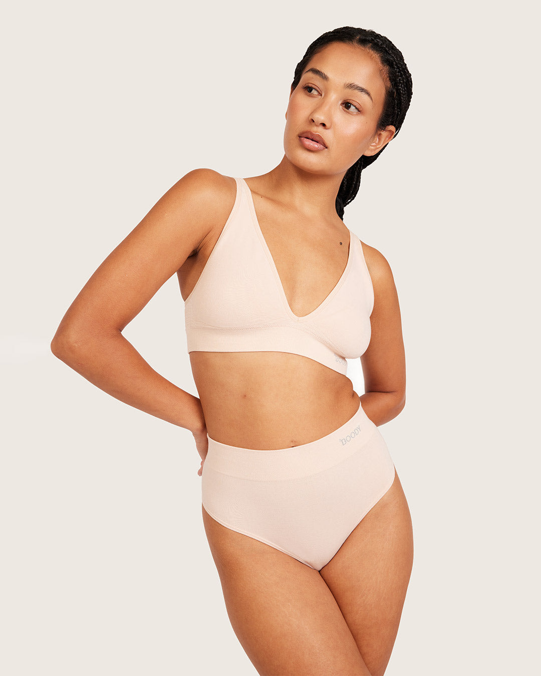 Wireless Plunge Bralette - Shell