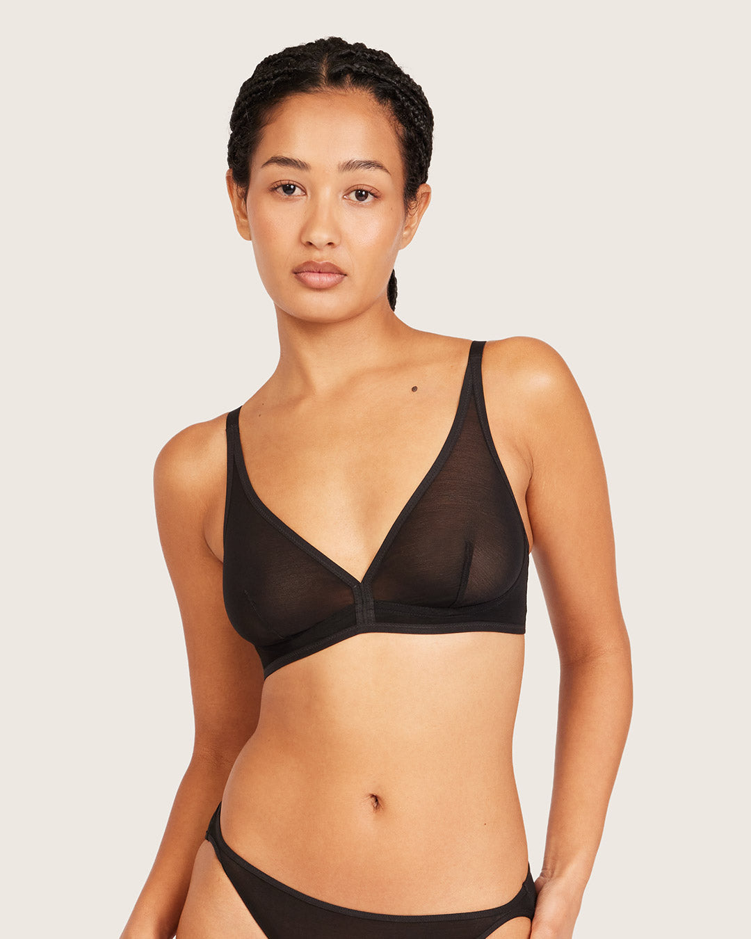 FreeMesh Plunge Bralette - Black