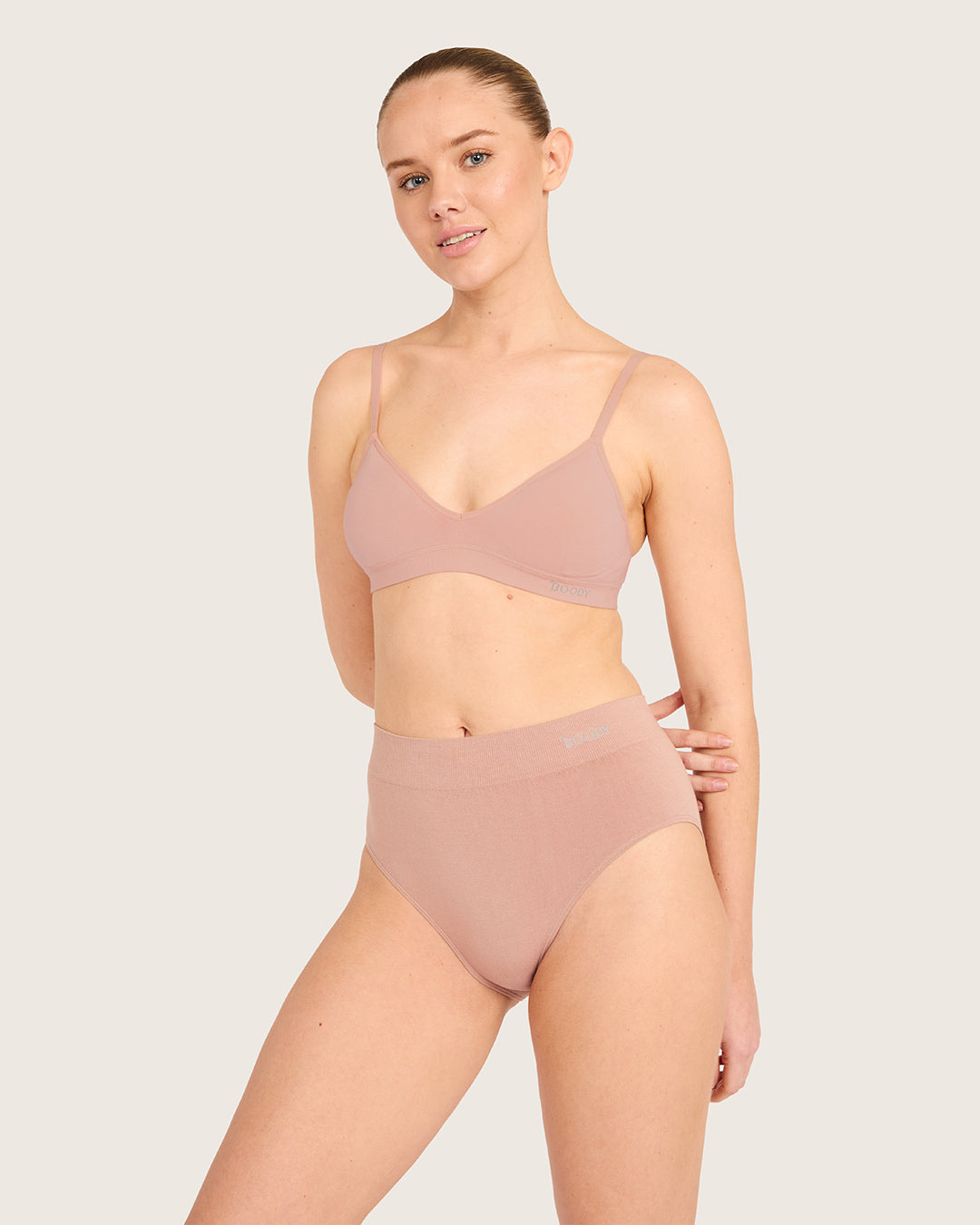 Full Briefs - Chai