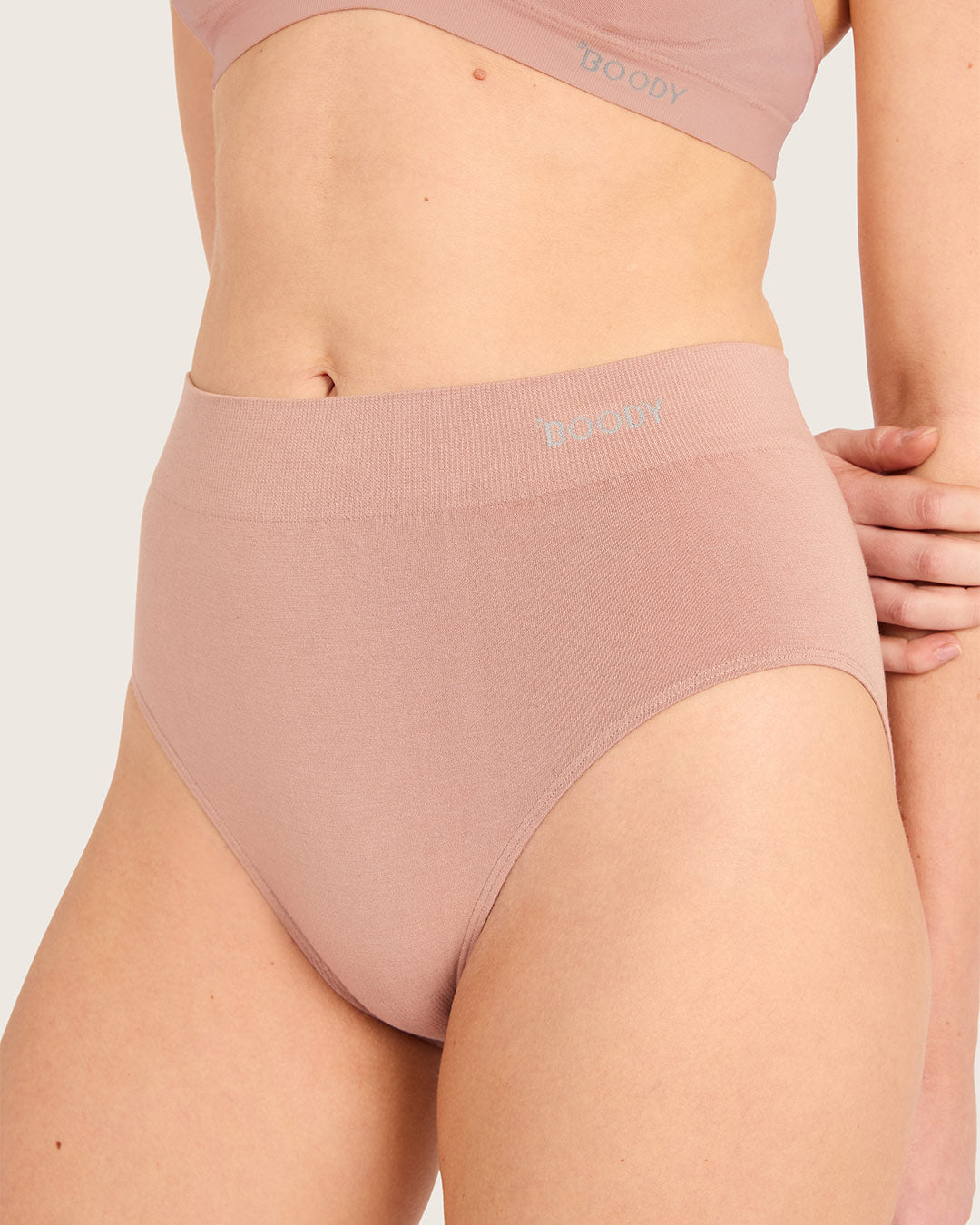 Full Briefs - Chai
